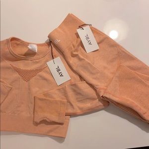 AYBL Motion Seamless Set